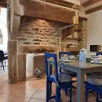 Les Pierres Du Bonheur Meuble Tourisme 3 Etoiles 別荘