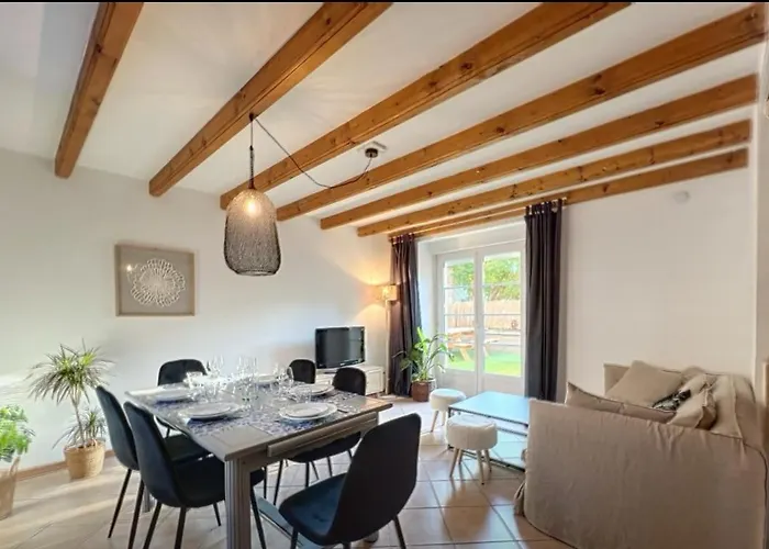 Holiday home Les Pierres Du Bonheur Meuble Tourisme 3 Etoiles *