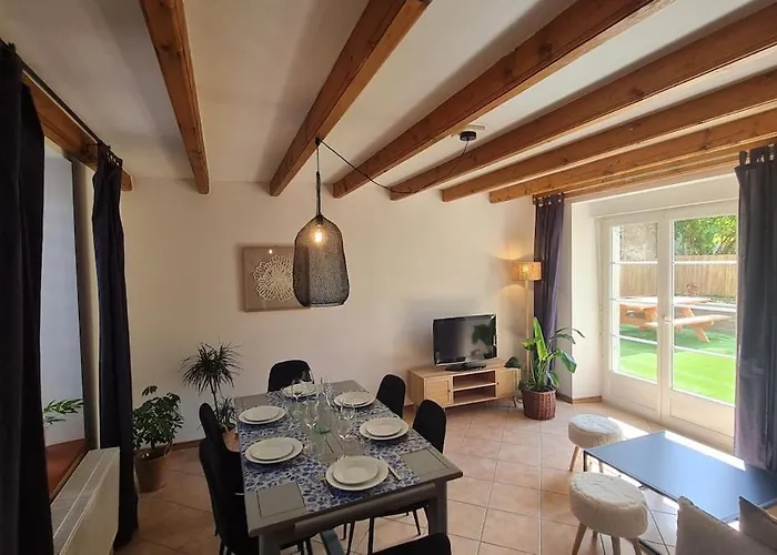 Les Pierres Du Bonheur Meuble Tourisme 3 Etoiles Holiday home Oelleville